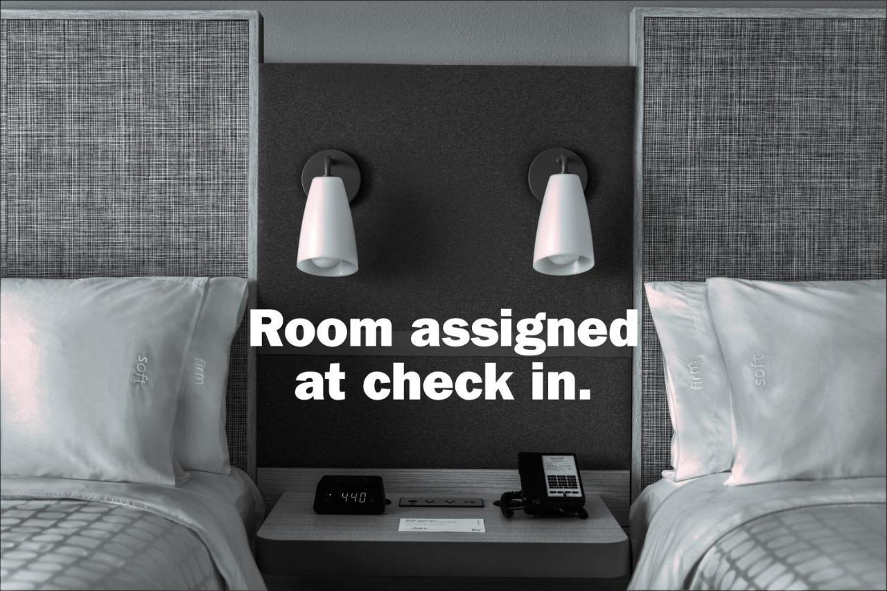 Avid Hotel-Midland Extérieur photo